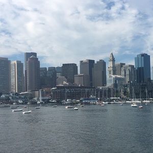 Meet your Posher, Holly